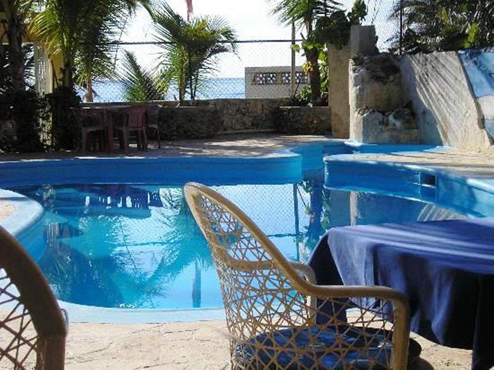 Hotel El Viejo Pirata Boca de Yuma Eksteriør billede