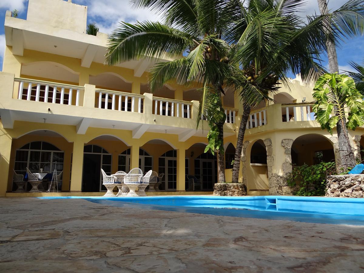 Hotel El Viejo Pirata Boca de Yuma Eksteriør billede