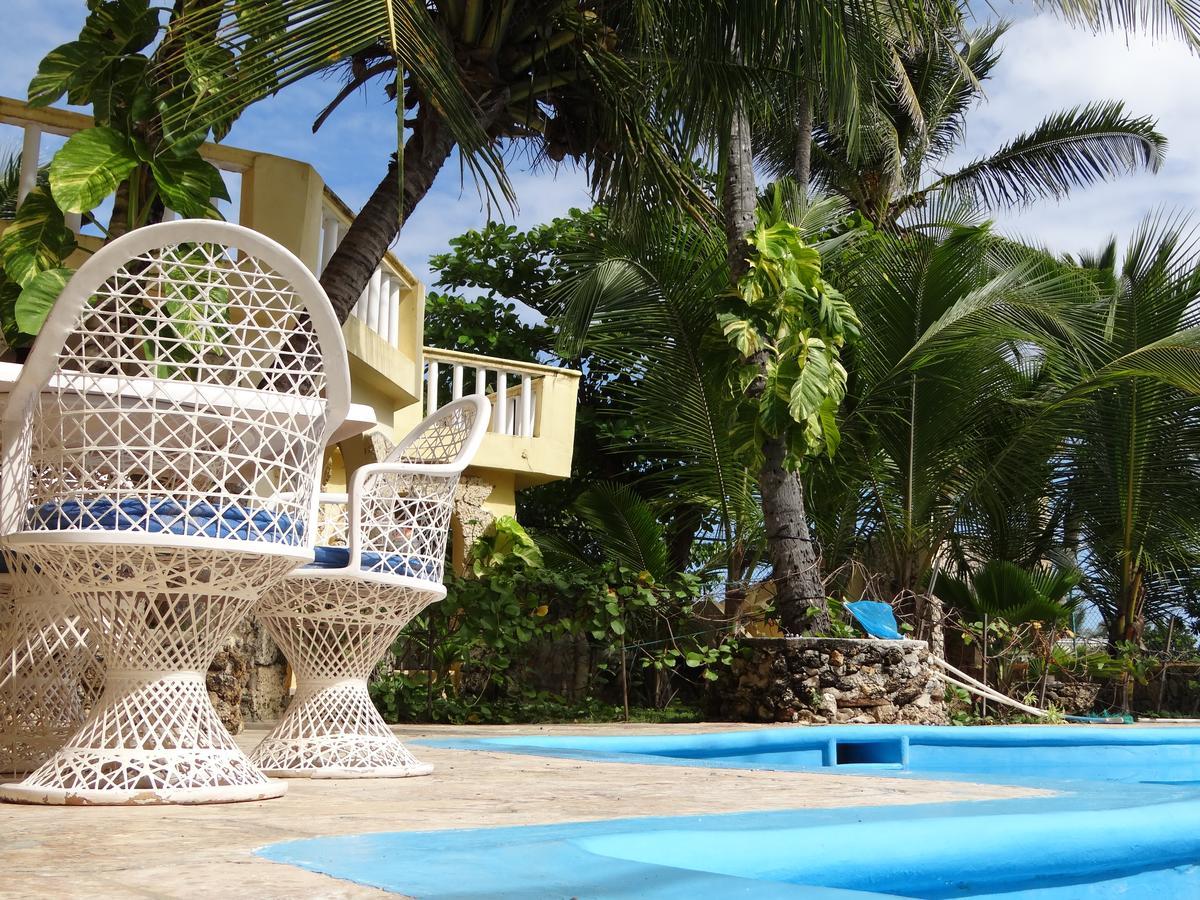 Hotel El Viejo Pirata Boca de Yuma Eksteriør billede