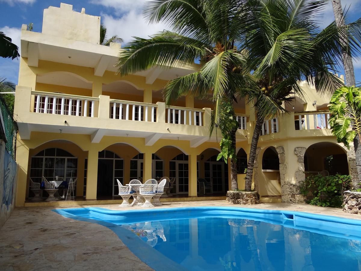 Hotel El Viejo Pirata Boca de Yuma Eksteriør billede