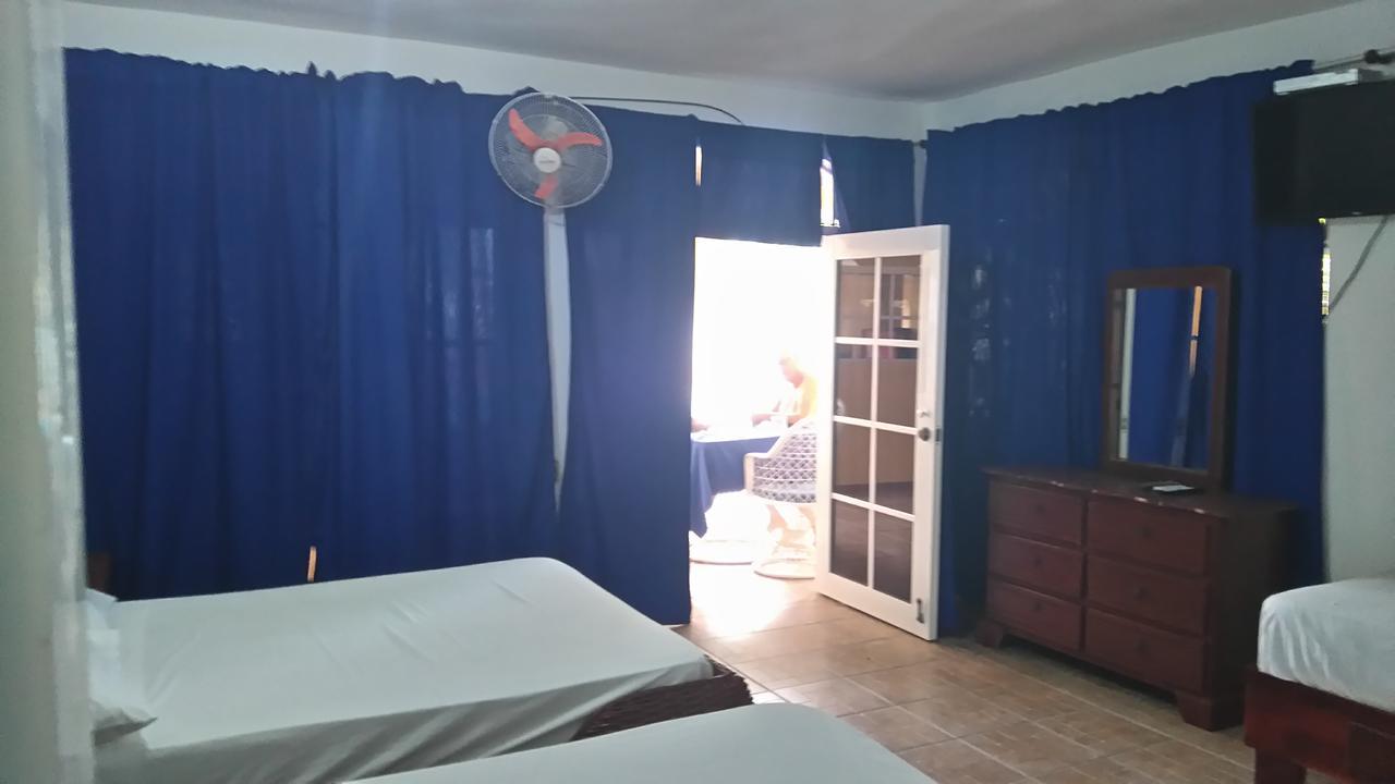 Hotel El Viejo Pirata Boca de Yuma Eksteriør billede